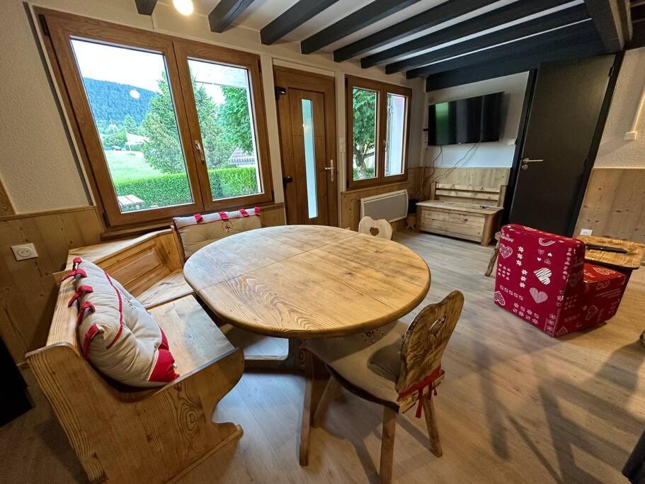 Вилла Charmant Chalet Le Bouton D'Or Метабьеф Экстерьер фото